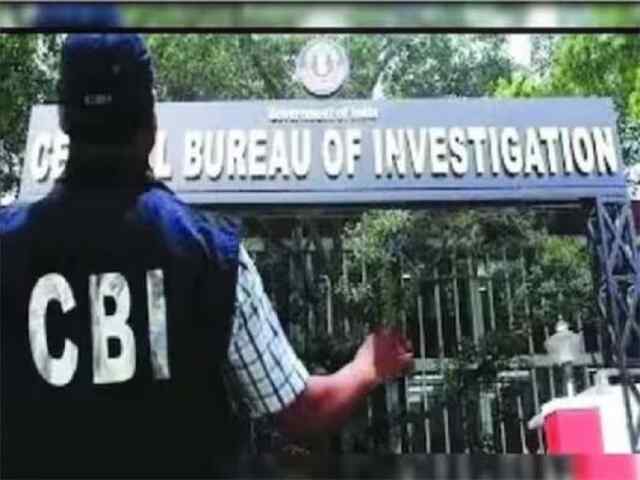 बड़ी खबरः इस मामले में 10 राज्यों में 30 जगहों पर CBI की छापेमारी