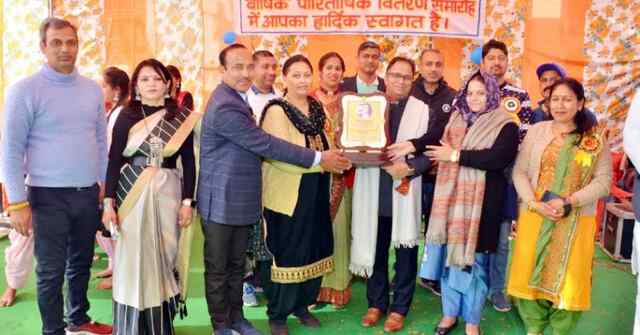 समाजसेवी रछपाल सिंह राणा ने अरलू स्कूल को दिए 51 हजार व 2 लाख प्रति वर्ष देने की घोषणा