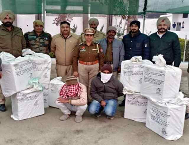 पंजाबः 3 लाख नशीली गोलियां व 4 लाख की ड्रगमनी सहित आरोपी काबू