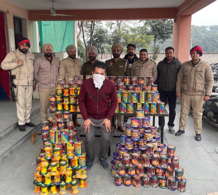 जालंधरः करियाना दुकान की आड़ में करता था चाइना डोर की सप्लाई, चढ़ा पुलिस के हत्थे