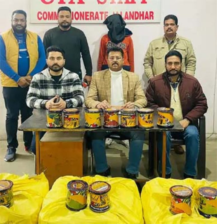 जालंधरः संजय गांधी नगर में पुलिस की रेड, भारी मात्रा में चाइना डोर सहित एक काबू