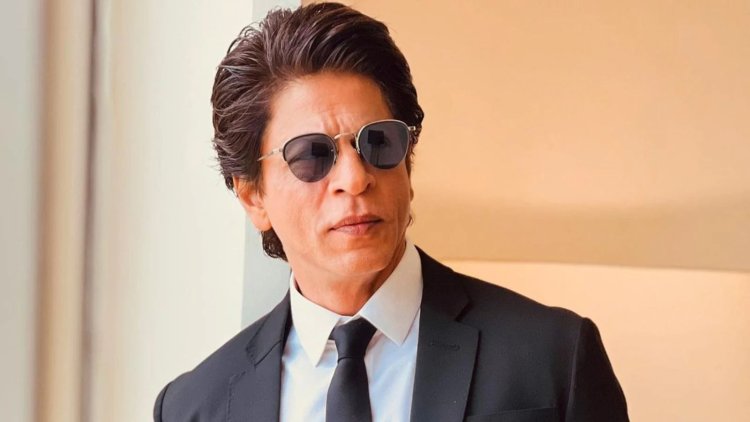 फैन ने पूछा SRK से पहली गर्लफ्रेंड का नाम, मिला ये जवाब