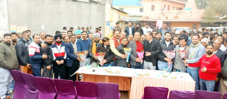 मान सिंह कुंडल्स बने व्यापार मंडल बददी के प्रधान, सुशील कौशल महासचिव