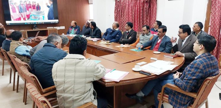 जिला के 10 स्कूलों में स्थापित होंगी इन्नोवेशन प्रयोगशालाएं