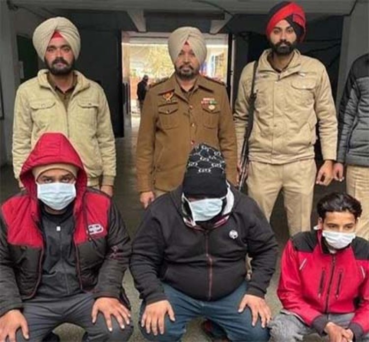 पंजाबः शहीद उधम सिंह नगर में पुलिस की रेड, देह व्यापार का धंधा कर रहे जीजा-साला सहित एजेंट गिरफ्तार