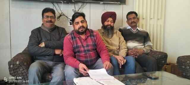 ट्रक यूनियन पर मनमानी से भाड़ा बढ़ाने का आरोप