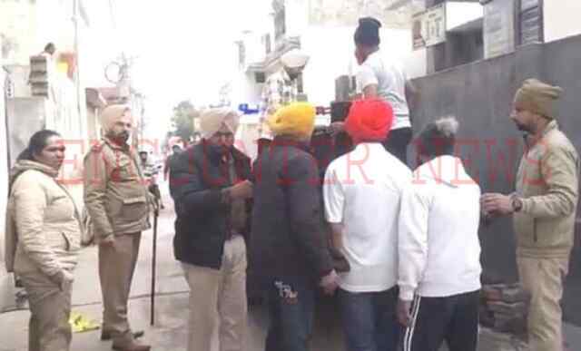 पंजाबः बसंत दौरान पुलिस ने घरों की छतों पर मारी रेड, युवकों को किया काबू