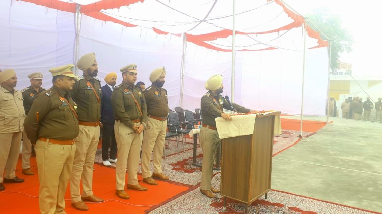कपूरथलाः जेल सुप्रिटेंडेट धालीवाल ने कैदियों और हवालातियों को बताई गणतंत्र दिवस की महत्ता