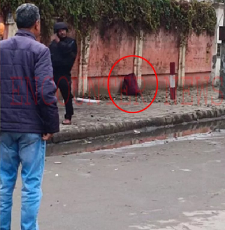 आईजी के घर के बाहर लावारिस बैग में बम की सूचना से मचा हड़कंप