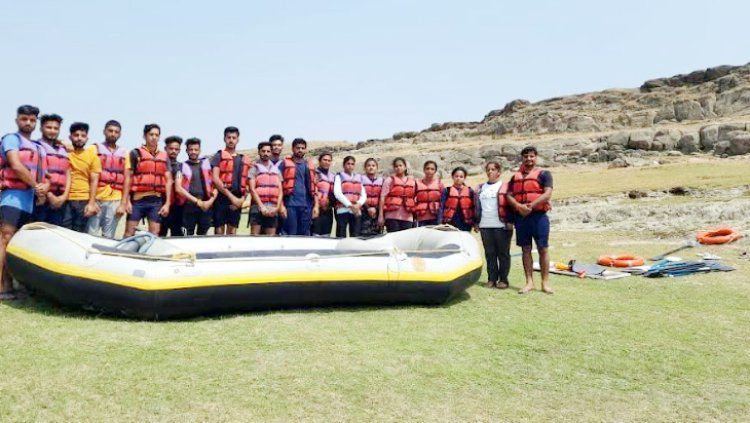 आपदा से निपटने में महत्वपूर्ण भूमिका अदा करेगी आपदा मित्र योजना – उपायुक्त