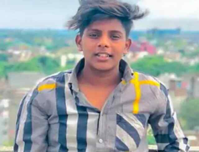 पैलेस में फोटोग्राफी दौरान युवक की मौत