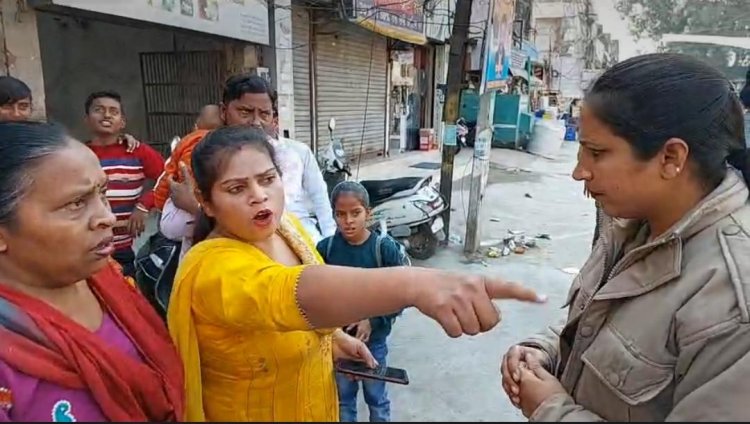 झपटमार महिलाओं की बालियां ले हुए फरार, हदबंदी में उलझी रही पुलिस 