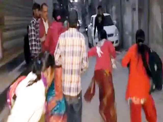 इस इलाके में धड़ल्ले से चल रहा रहा सेक्स रैकेट, देखें वीडियो