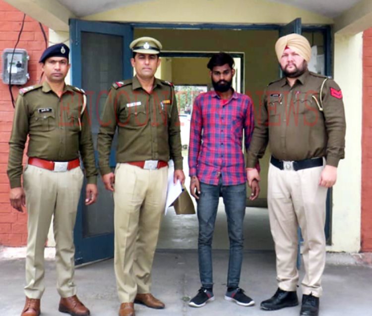 पुलिस को मिली बड़ी कामयाबीः फर्जी कस्टमर केयर के नाम पर धोखाधड़ी करनें वाला आरोपी गिरफ्तार, देखें वीडियो