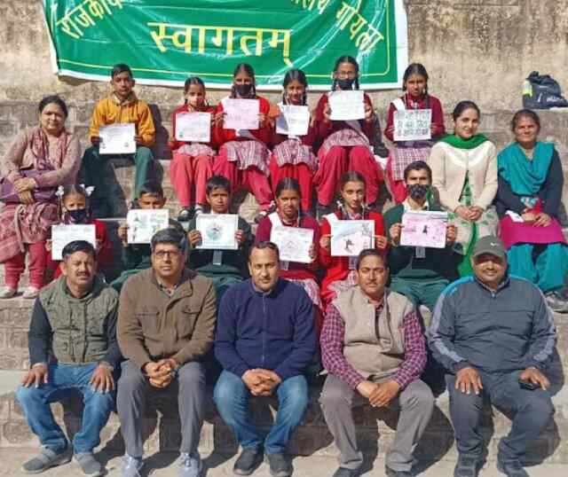सीनियर सेकेंडरी स्कूल गोयला में बेटी बचाओ बेटी पढ़ाओ सप्ताह के तहत प्रतियोगिता का आयोजन