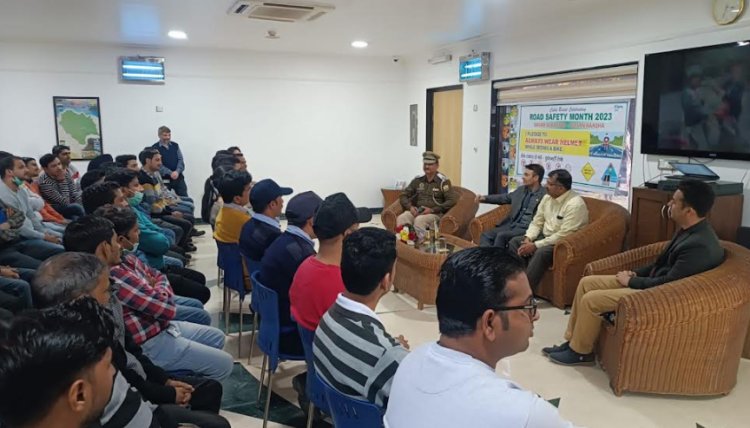 एसपी ने किया सिपला कंपनी का दौरा, जांचे सुरक्षा प्रबंध