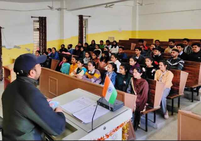 अटल बिहारी बाजपेई महाविद्यालय बंगाणा में