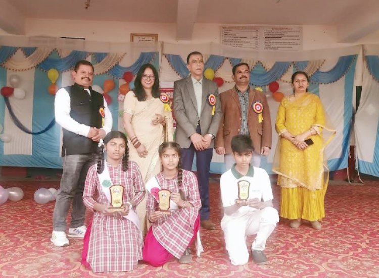 खेड़ा नानोवाल स्कूल में मनाया वार्षिक समारोह
