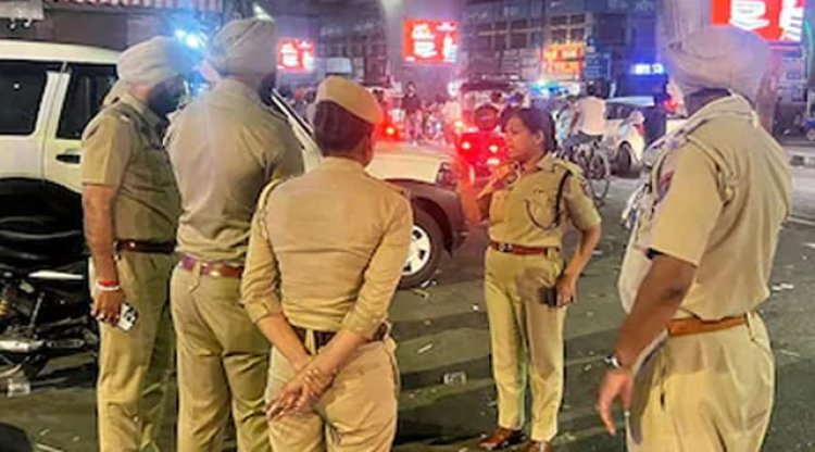 वैलेंटाइन्स डे पर पुलिस की सख्ती, इन इलाकों में लगाए नाके
