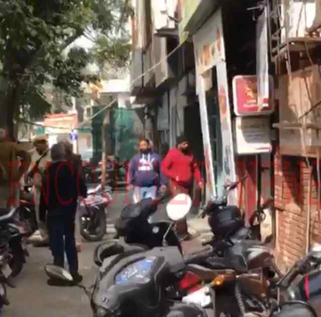 पंजाबः दिन दिहाड़े PNB बैंक में लूट, बदूंक के बल पर लुटेरों ने लूटे 20 लाख रुपए