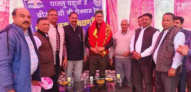 टकारला में एक दिवसीय किसान प्रशिक्षण एवं जागरूकता शिविर आयोजित
