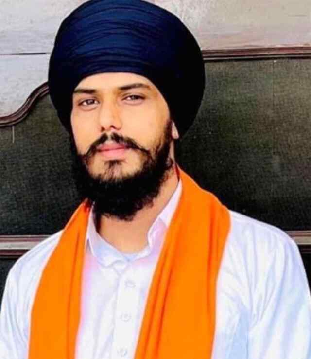 पंजाबः अमृतपाल सिंह के ठिकानों पर की जा रही छापेमारी
