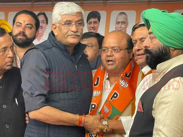 जालंधरः विपक्ष को बड़ा झटका, कई दिग्गज नेता भाजपा में हुए शामिल, देखें तस्वीरें