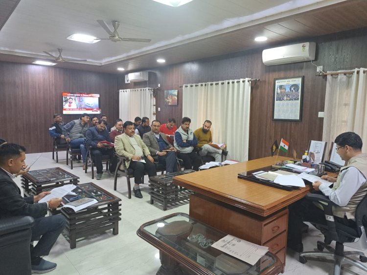 फाॅरेस्ट क्लीरेंस मामलों को 15 दिनों के भीतर निपटाएं: राघव शर्मा