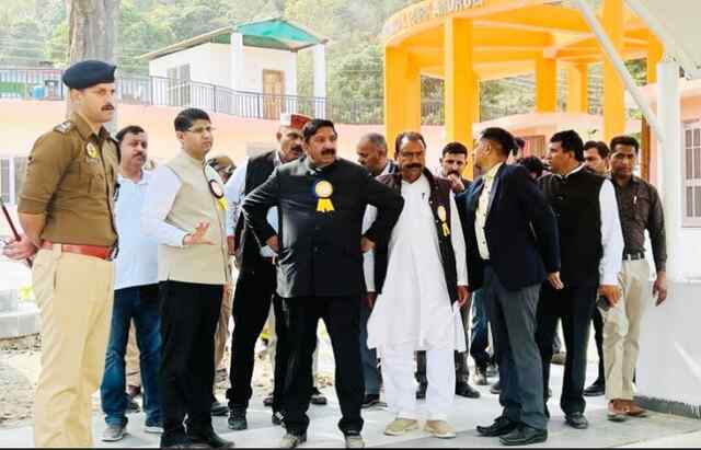 डिप्टी सीएम ने अंदरौली में निर्माणाधीन एथनोबोटानिकल पार्क का किया निरीक्षण