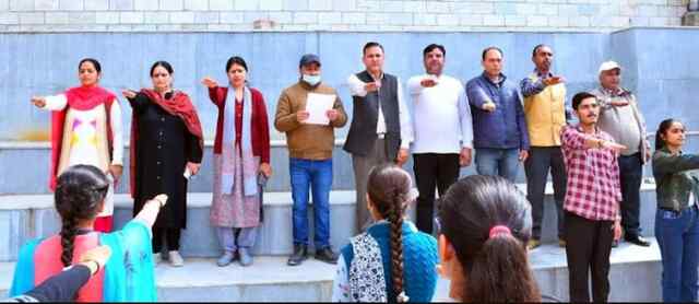 अटल बिहारी वाजपेई महाविद्यालय में नशा निवारण पर एक दिवसीय कार्यक्रम