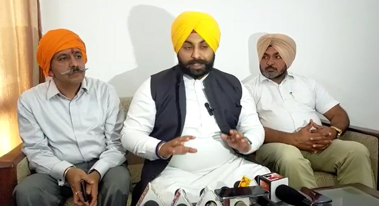 ਪੰਜਾਬ: ਕੈਬਨਿਟ ਮੰਤਰੀ ਹਰਜੋਤ ਸਿੰਘ ਬੈਂਸ ਨੇ ਸਮੁੱਚੀ ਲੋਕਾਈ ਨੂੰ ਹੋਲਾ ਮਹੱਲਾ ਦੀ ਦਿੱਤੀ ਮੁਬਾਰਕਵਾਦ, ਦੇਖੋ ਵੀਡਿਓ