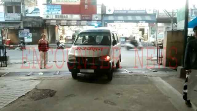 पंजाबः नहर पर व्यक्ति को सेल्फी लेना पड़ा मंहगा, हुई मौत, देखें वीडियो