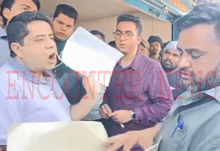 पंजाबः नेहरू शॉपिंग कॉम्प्लेक्स में कब्जा छुड़ाने पहुंची इंप्रूवमेंट ट्रस्ट और लोगों में भारी हंगामा, देखें वीडियो