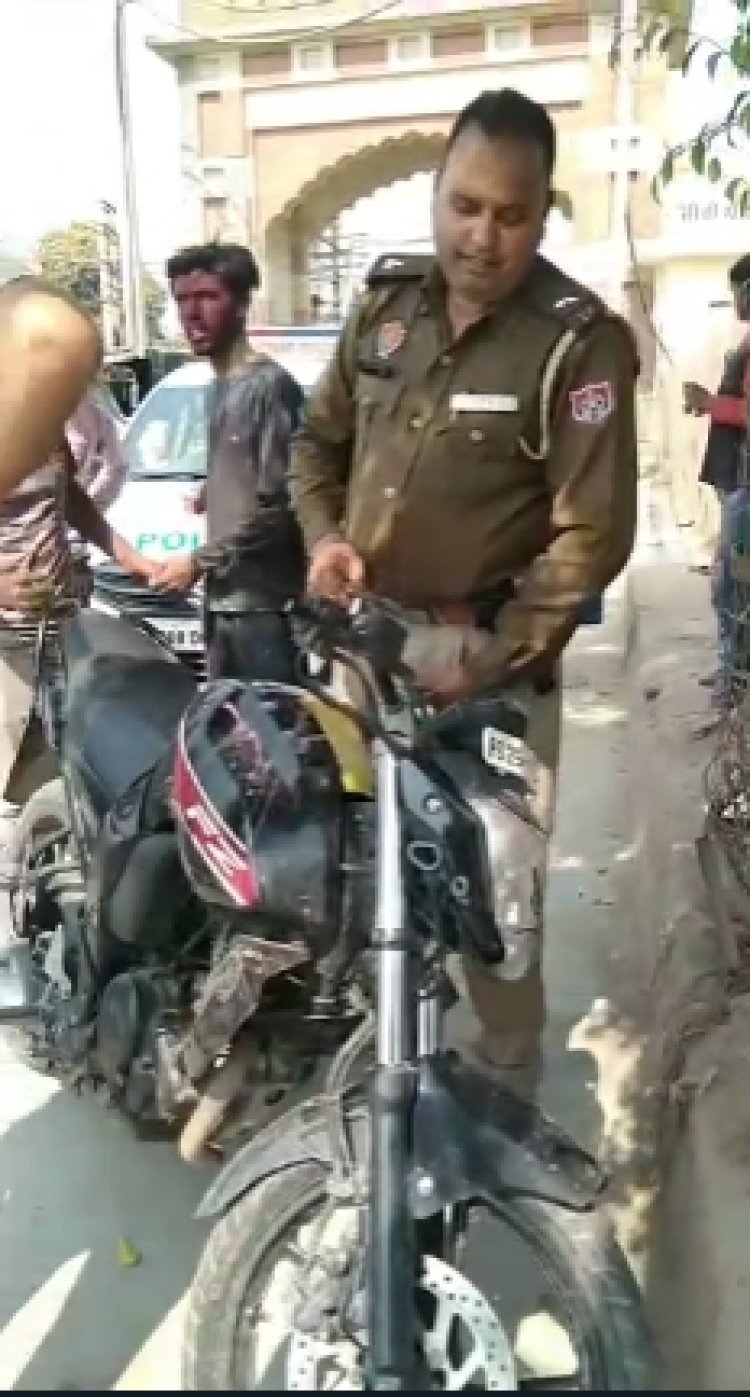 जालंधर: होली में हुल्लड़ बाजों के पुलिस ने काटे चालान, देखें वीडियो