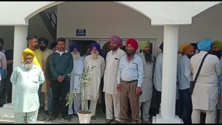 ਮ੍ਰਿਤਕ ਪ੍ਰਦੀਪ ਸਿੰਘ ਦਾ ਪਰਿਵਾਰ ਪੁੱਜਿਆ ਸ੍ਰੀ ਅਨੰਦਪੁਰ ਸਾਹਿਬ, ਵੇਖੋ ਵੀਡੀਓ