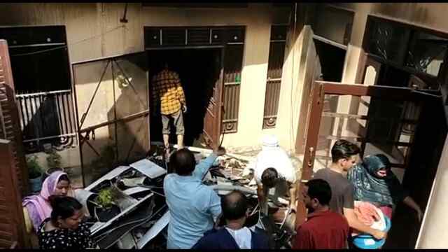 होशियारपुरः घर में लगी भीषण आग, सारा सामान जलकर राख, देखें वीडियो