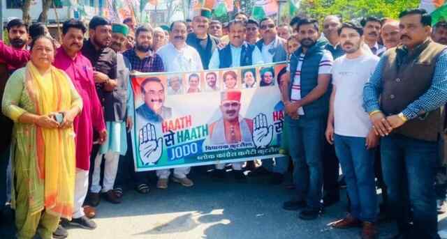 बंगाणा में निकाली हाथ से हाथ जोड़ो यात्रा,जिला अध्यक्ष राणा रणजीत ने की शिरकत