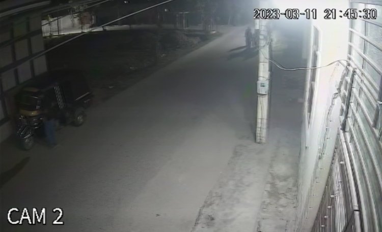 जालंधर: ऑटो स्टार्ट कर जब भागने लगा लुटेरा, देखें CCTV