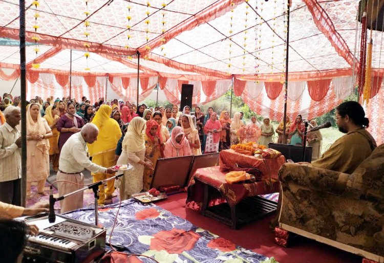 ईश्वर से प्रेम करें, वासनाओं के त्याग से ही प्रभु से मिलन संभव-स्वामी भगवत शरण जी महाराज