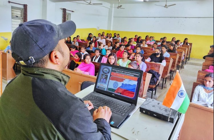 राजकीय महाविद्यालय बंगाणा में समसामयिकी पर स्पेशल लेक्चर का आयोजन