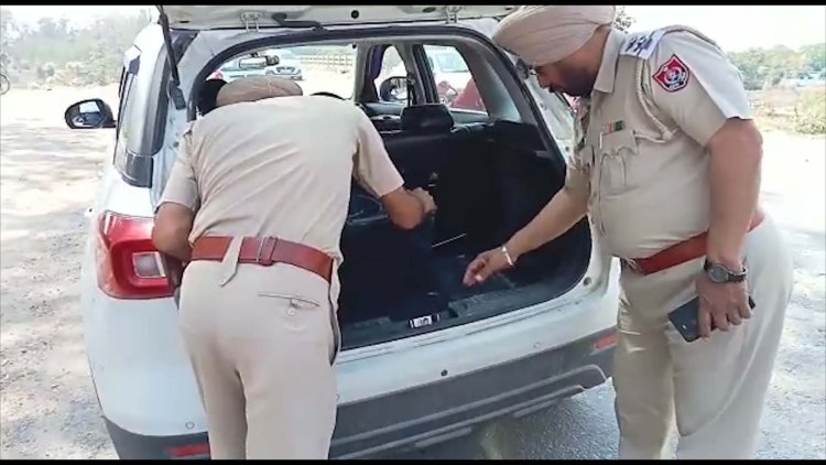 पंजाबः शहर में जगह-जगह पुलिस ने की नाकाबंदी, देखें वीडियो