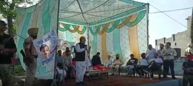 पंजाबः गलत ढंग से नीले कार्ड बनाकर सरकारी राशन लेने वालों के खिलाफ हुई कारवाई, देखें वीडियो