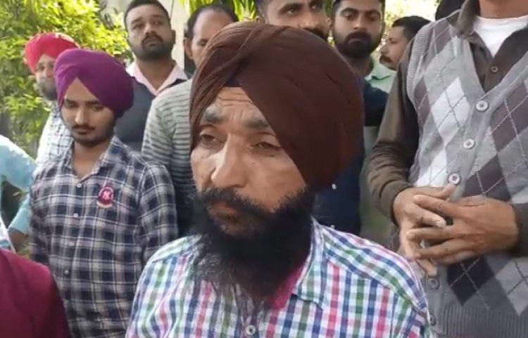 ਪੰਜਾਬ : ਟੋਲ ਬੰਦ ’ਤੇ ਭੜਕੇ ਮੁਲਾਜ਼ਮ, ਕਿਹਾ- ਅਸੀ ਵੀ ਸਰਕਾਰ ਨੂੰ ਵੋਟਾਂ ਪਾਈਆਂ, ਦੇਖੋਂ ਵੀਡਿਓ
