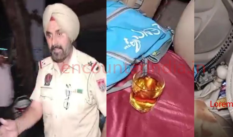पंजाब: ड्यूटी दौरान सरकारी गाड़ी में शराब पी रहे पुलिसकर्मी, वीडियो वायरल