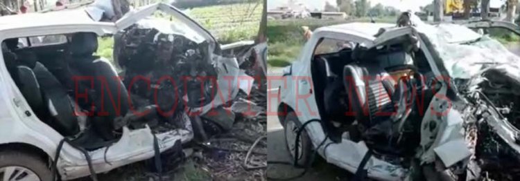 कपूरथलाः दर्दनाक सड़क हादसे में 2 की मौत, गाड़ी के उड़े परखच्चे