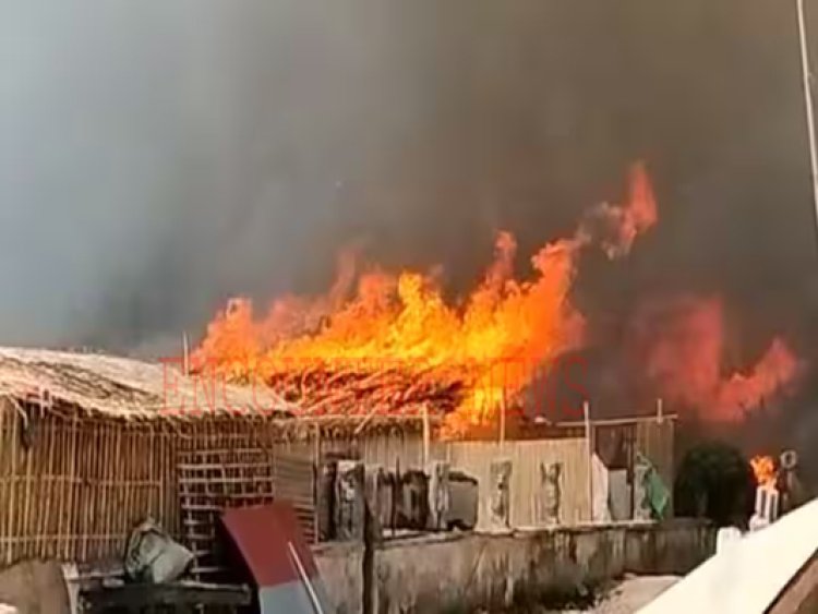 शास्त्रीनगर इलाके में लगी भीषण आग, देखें वीडियो