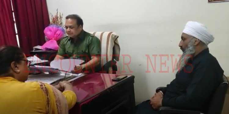 पंजाबः तहसील में फर्जी रजिस्ट्री करवाने आए पति-पत्नी काबू