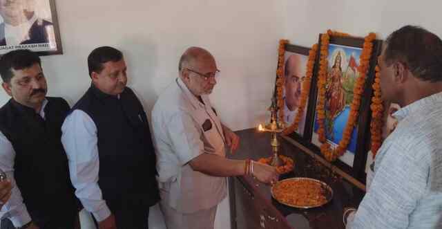 भाजपा ने मनाया पार्टी का स्थापना दिवस
