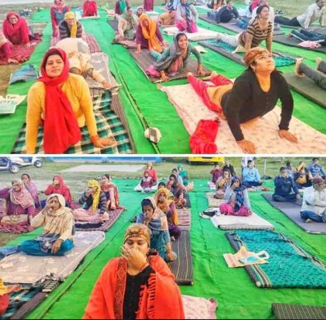 हटली क्लब में लग रही योगाभ्यास की कक्षा, दर्जनों लोग ले रहे योग का लाभ
