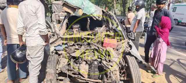 बड़ी ख़बरः भयानक सड़क हादसे में 2 मासूमों सहित एक ही परिवार के 6 लोगों की मौत